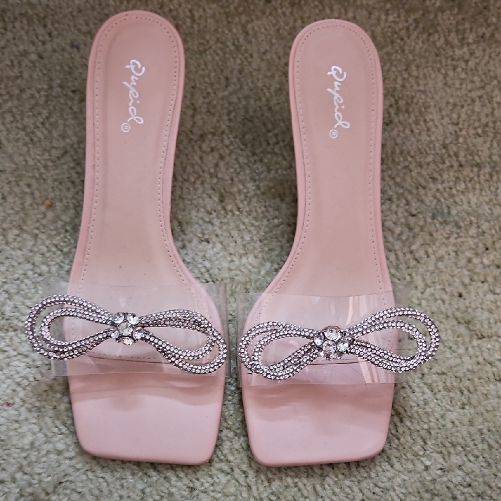 Qupid Slide Heeled Sandal Sz 7.5